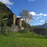 Refugio De Conangles *