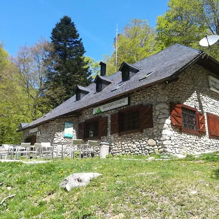 Refugio De Conangles